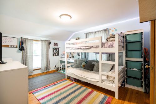 5211 Nebraska Ave, Milwaukee WI 53219-4538 exterior