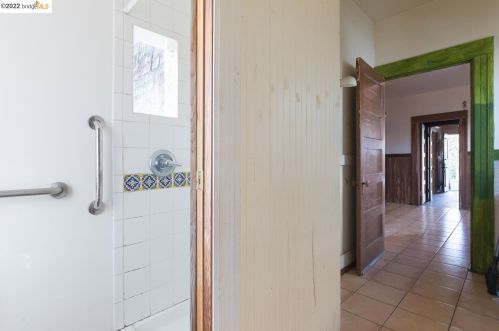 2318 Webster St, Berkeley CA 94705-2550 exterior