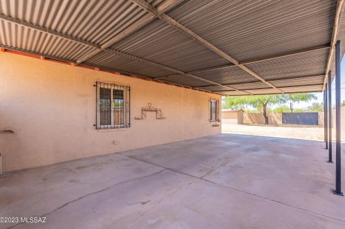 2419 23 St, Tucson AZ 85711-4916 exterior