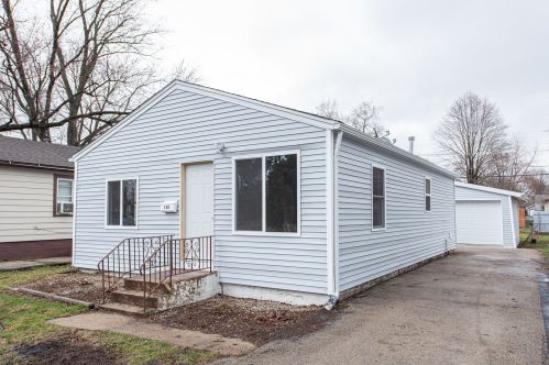 130 Cir Dr, Joliet IL 60433-1508 exterior