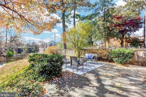 2904 Upton St, Washington DC 20008-1151 exterior