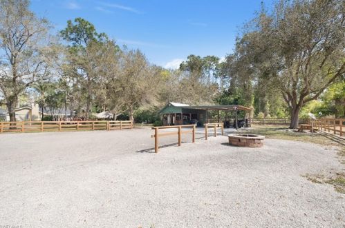 6210 Napa Wood Way, Naples FL 34116-3866 exterior