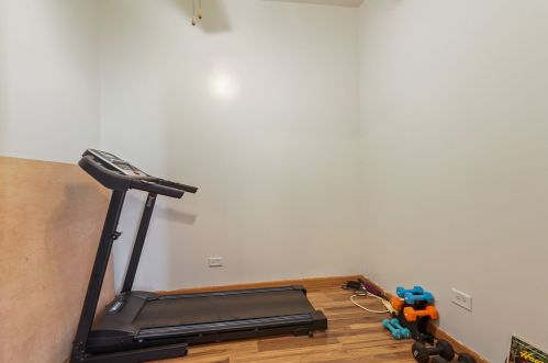 2433 Flournoy St, Chicago IL  60612-3520 exterior