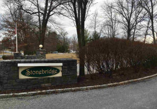 43 Prestwick Ct, Poughkeepsie NY  12603-4936 exterior