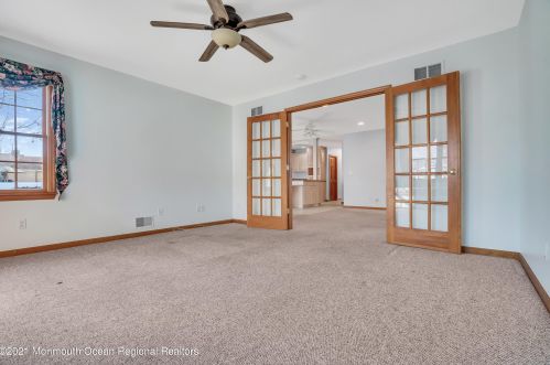 907 Ellison Ave, Point Pleasant Beach NJ 08742-2934 exterior