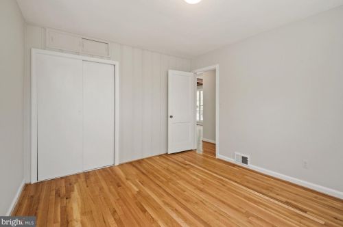 10300 Insley St, Silver Spring MD  20902-4931 exterior