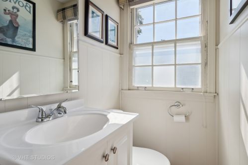 1604 Glenwood Ave, Joliet IL 60435-5835 exterior