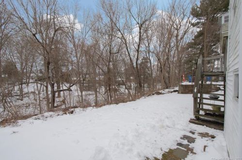 94 Hillcrest Ave, New Britain CT  06053-2539 exterior