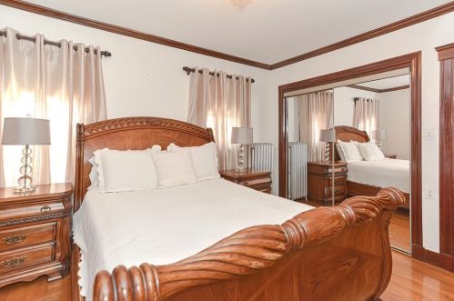 4765 Washington St, Boston MA exterior