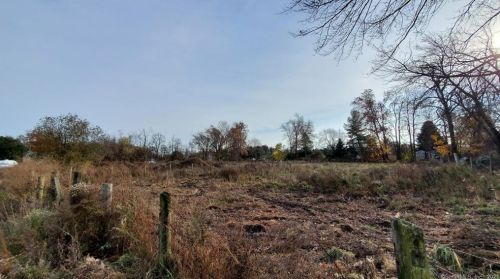 108 Mtn Rd, Seymour CT 06483-2027 exterior