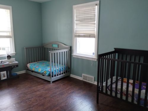 2476 Glenside Blvd, Meskegon MI 49441-3271 exterior