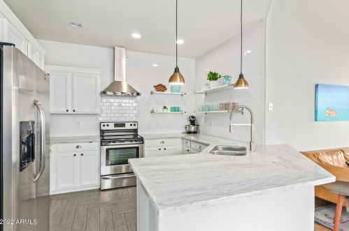 17848 15th St, Phoenix AZ  85022-1296 exterior