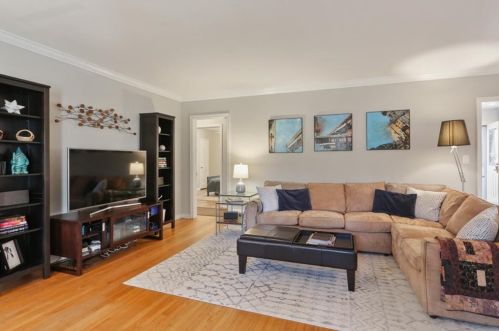 1500 Kay Ln, Atlanta GA 30306-2107 exterior