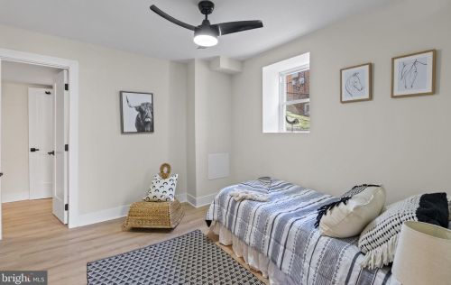 732 Adrian St, Washington DC  20019-4201 exterior