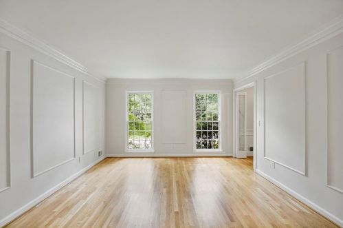 265 Brackenwood Cir, Atlanta GA exterior