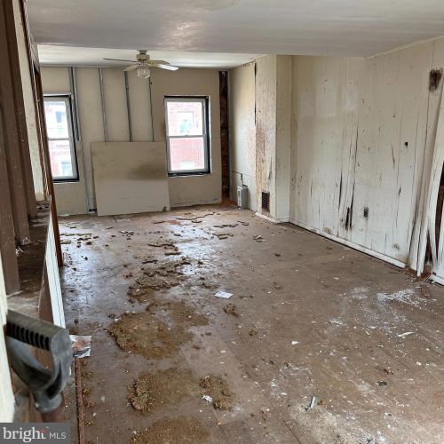 2531 Cedar St, Philadelphia PA 19134-4318 exterior