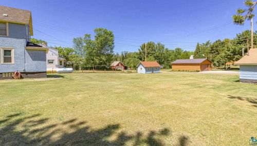 1239 Washington St, Ely MN 55731-1219 exterior