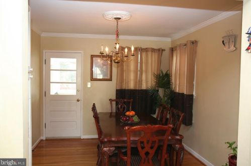 1934 Mcfall St, Mc Lean VA  22101-5544 exterior