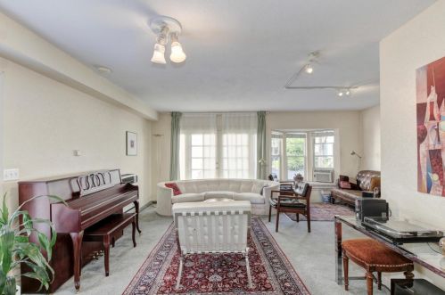 539 J St, Davis CA 95616-2326 exterior