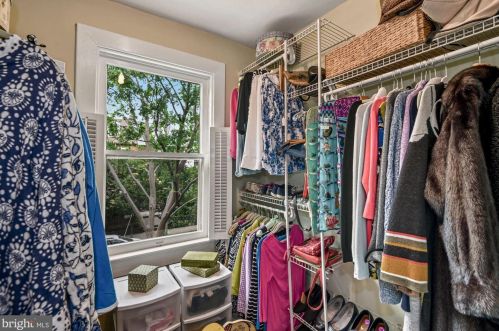 107 Harvard St, Alexandria VA 22314-2712 exterior