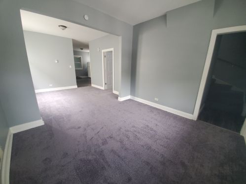 1229 74th St, Chicago IL 60636-3831 exterior