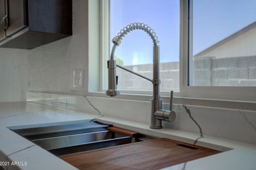 1717 Rosal Dr, Chandler AZ 85224-2255 exterior