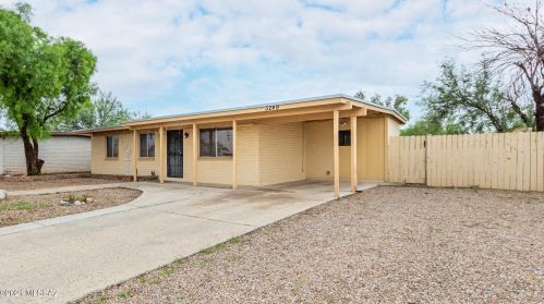 3249 Las Palmas Dr, Tucson, AZ 85741-3645