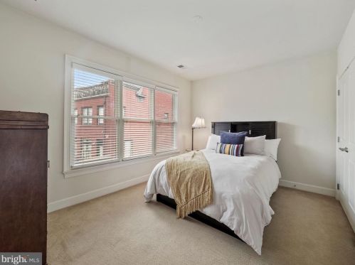 12460 Ansin Cir Dr, Rockville MD 20854-6912 exterior