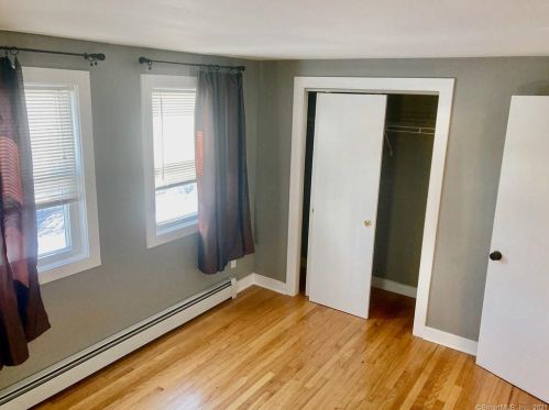 315 Litchfield Rd, Torrington CT 06791-2101 exterior