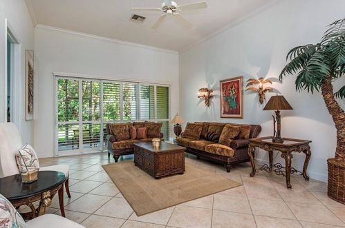 5903 Northridge Dr, Naples, FL 34110-3369