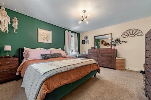 843 Florence Ave, Pittsburgh PA 15202-2720 exterior