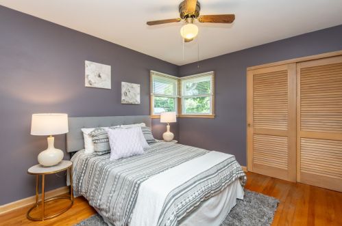 5222 Terry Ave, Milwaukee WI 53223-3066 exterior