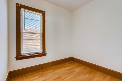 2438 7 St, Milwaukee WI 53215-3226 exterior