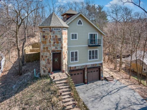 665 Shelby St, Gary IN 46403-2254 exterior