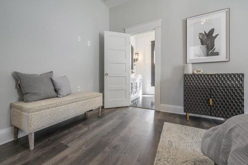 402 Amelia Ave, Tampa FL 33602-1804 exterior