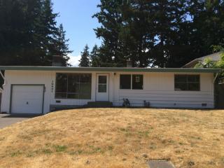 16431 14 Ave, Seattle WA  98166-2820 exterior