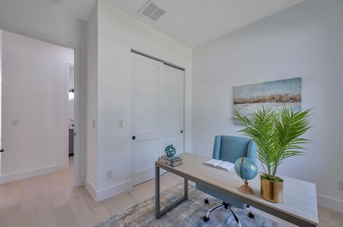 4307 Clark Ave, Tampa FL  33611-1305 exterior