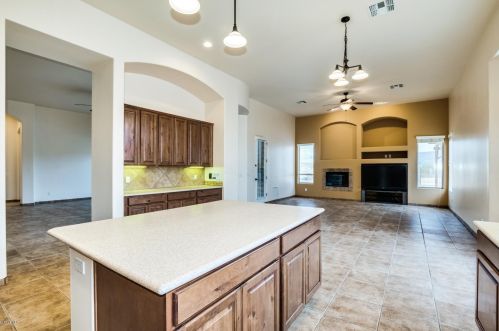 43928 20th St, Phoenix AZ 85006-2323 exterior