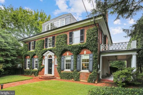 3811 Fulton St, Washington, DC 20007-1345