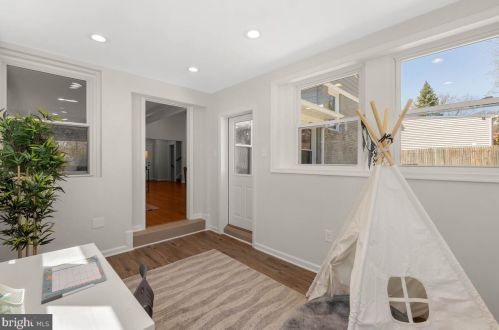 8917 2nd Ave, Silver Spring MD  20910-2256 exterior