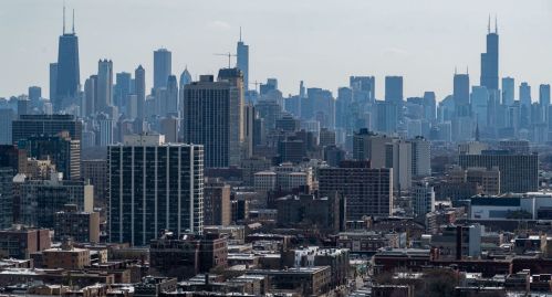 3660 Lake Shore Dr, Chicago IL  60613-5300 exterior