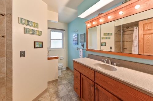 5236 24 St, Milwaukee WI 53204-2505 exterior