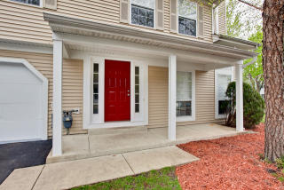 224 Butternut Ln, Streamwood, IL 60107-2216