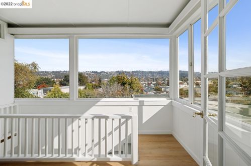 739 Cerrito, Berkeley CA 94706-1521 exterior