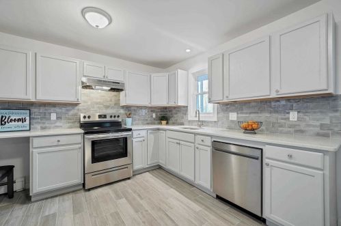 37 Emperor Ln, Montgomery NY  12549-1919 exterior