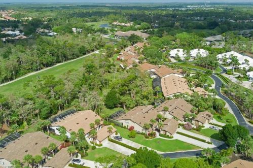143 Cypress Vw Dr, Naples FL 34113-8080 exterior
