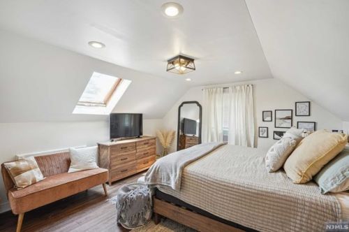 23 Cathy Ave, Paterson NJ  07506-1001 exterior