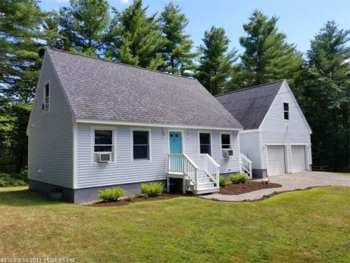 9 Crowley Rd, Northport, ME 04849-5245