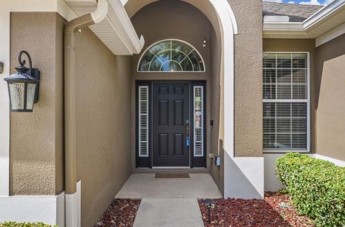 10820 Rockledge View Dr, Riverview, FL 33579-2366