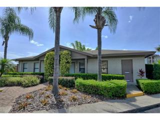 2926 Plz Ter Dr, Orlando FL  32803-2825 exterior